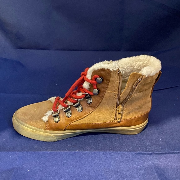 American Eagle Boots - Picture 2 of 12